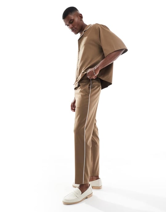 ASOS DESIGN smart tapered trousers with side piping in camel - Image 4