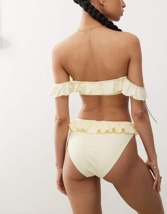 Reclaimed Vintage bikini bottom with frill in butter yellow - Image 4