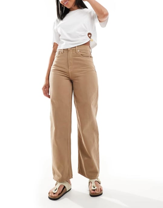 Calvin Klein Jeans barrel jeans in beige wash - Image 1