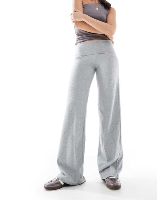 Cotton On 90s bella straight leg trousers in grey marle - Image 1