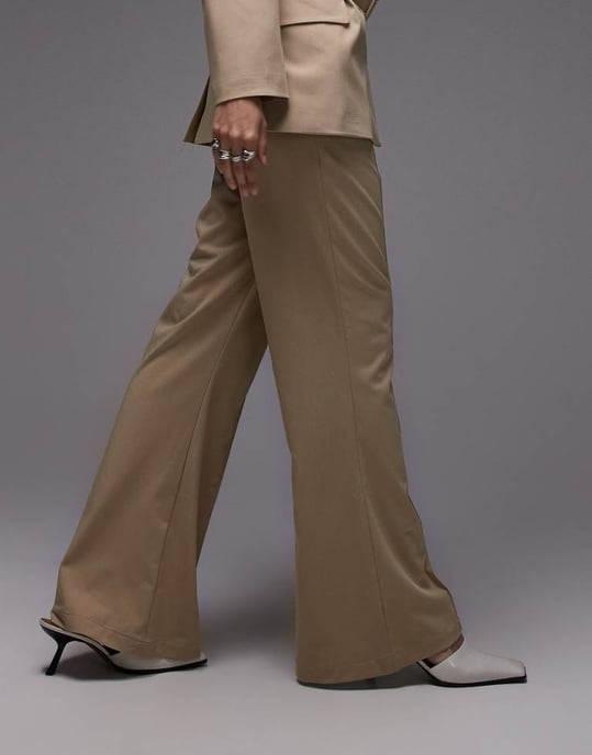 ASOS DESIGN tailored kickflare trouser in camel co ord - Image 3