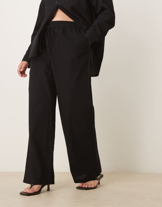 ASOS DESIGN Curve linen look pull on trousers co-ord in black - Image 2