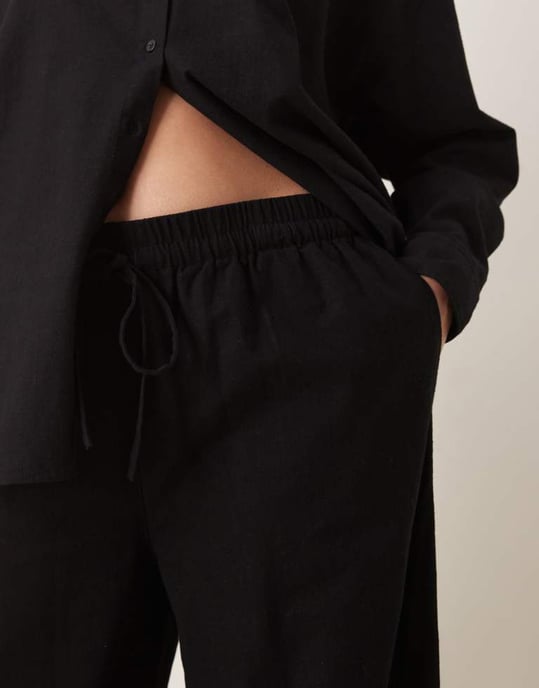 ASOS DESIGN Curve linen look pull on trousers co-ord in black - Image 3