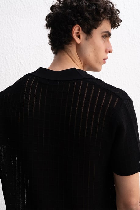 Herr T-shirt i bomull med V-ringning - Image 6