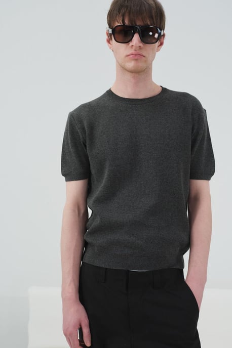 Herr T-shirt i bomull med rundringning - Image 4