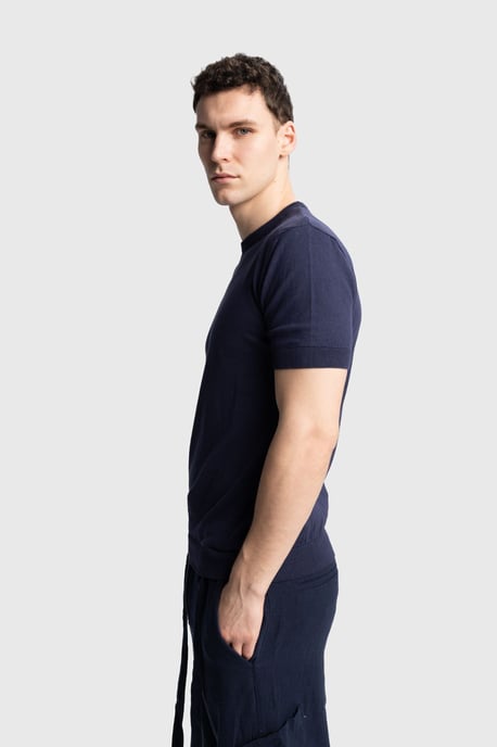 Kortärmad T-shirt med rund halsringning - Image 3