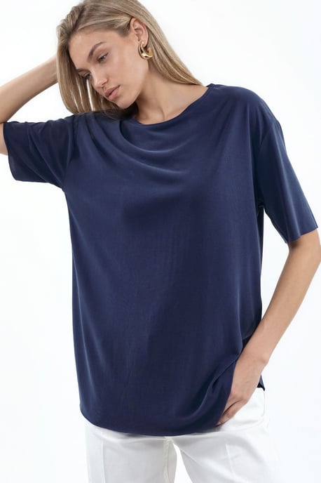 Loose Fit Crew Neck T-Shirt - Image 1
