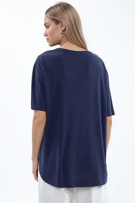 Loose Fit Crew Neck T-Shirt - Image 4