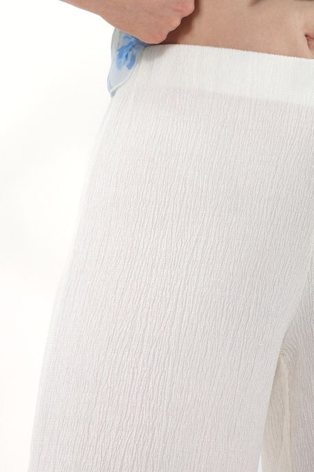 High-Waist Straight-Leg Crepe Trousers with Slit - Image 3
