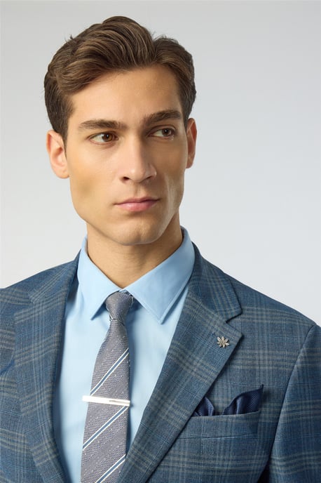 Tie in Silver - Image 3