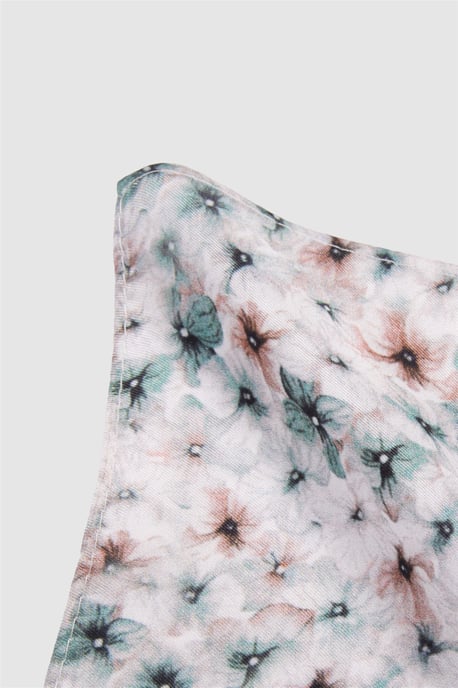 Pocket Square in White - Image 2