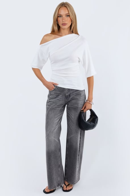 Women’s boat neck short-sleeve knit blouse - Image 4