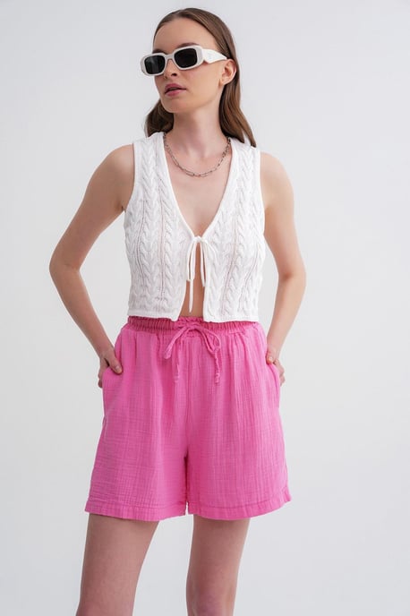 High-Waist Textured Wide-Leg Shorts - Image 3