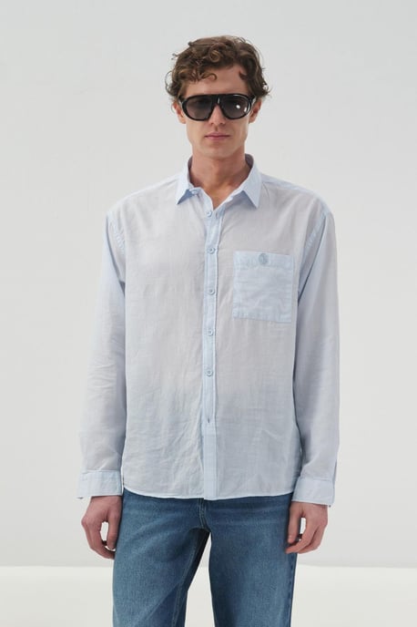 Herrskjorta i bomulls-poplin med långa ärmar - Image 1