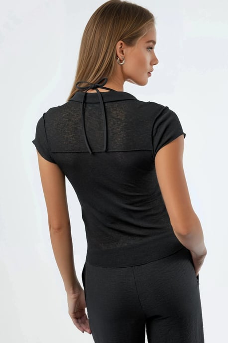 Textured Knitted Short Sleeve Shirt with Buttons - Image 3