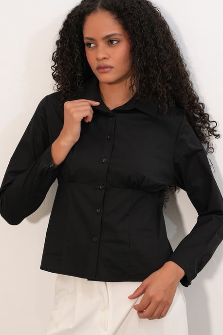Fitted Poplin Button-Up Short Shirt - Image 4