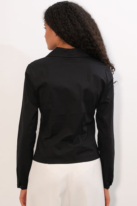 Fitted Poplin Button-Up Short Shirt - Image 6