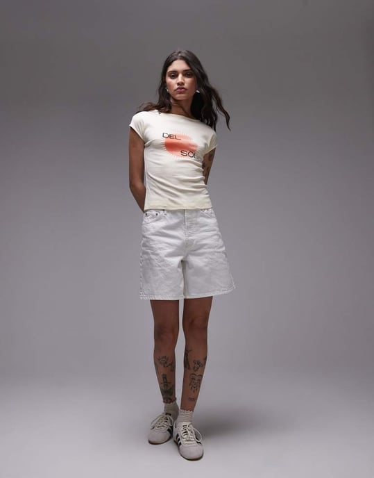 Topshop grafik del sol t-shirt med cap sleeve och skär halsringning i gult - Image 4