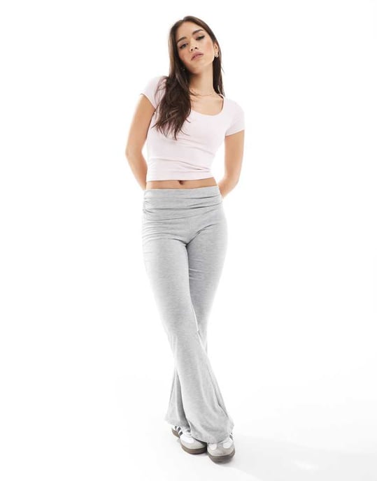 Hollister t-shirt med rundhals i lila - Image 4