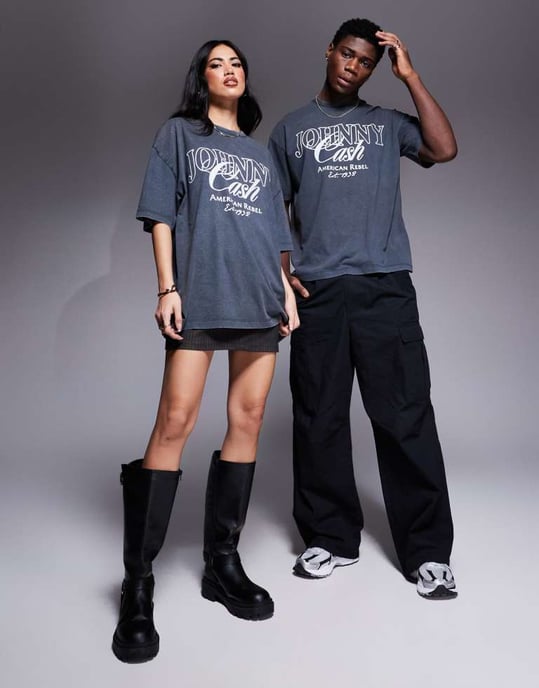 ASOS DESIGN unisex oversized t-shirt med Johnny Cash-tryck i tvättad svart - Image 2