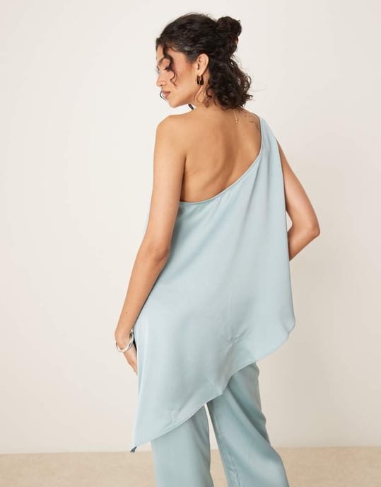 ASOS DESIGN skräddarsydd ena axeln draperad topp set i ljusblått - Image 3