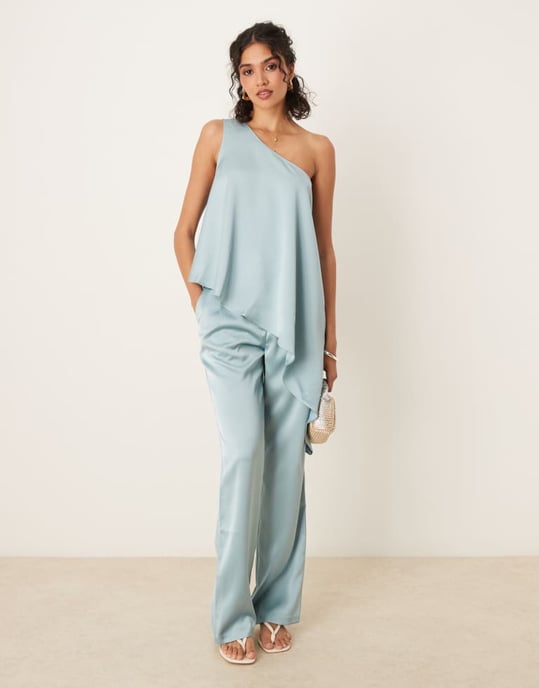 ASOS DESIGN skräddarsydd ena axeln draperad topp set i ljusblått - Image 4