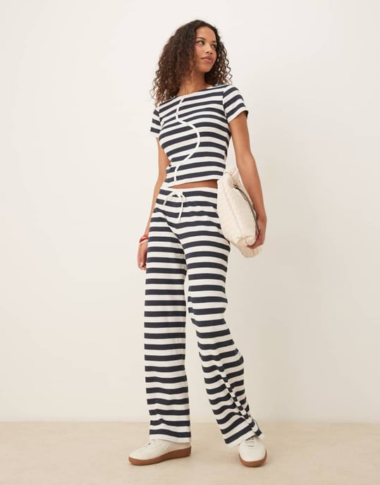 ASOS DESIGN baby tee med knapppdetail i marinblått och vitt randig koord - Image 3