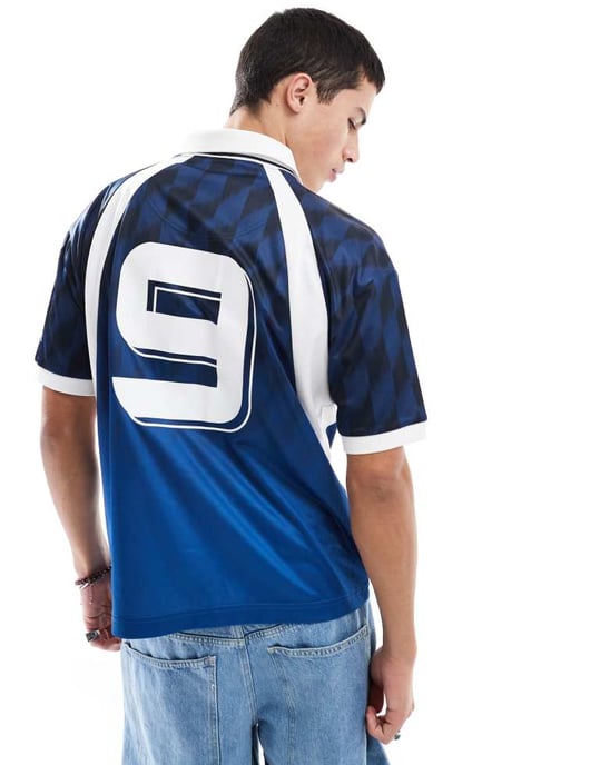 Hollister pikétröja med golfmotiv i marinblått - Image 2