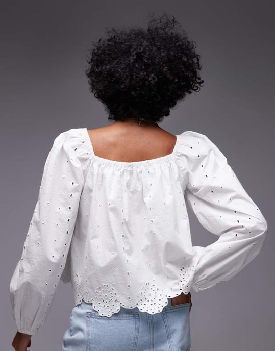 Topshop utskuren långärmad topp i elfenben - Image 4