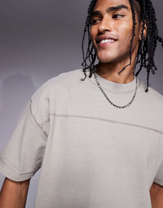 ASOS DESIGN oversized t-shirt med sömnadsdetaljer i tvättad stenbeige - Image 2
