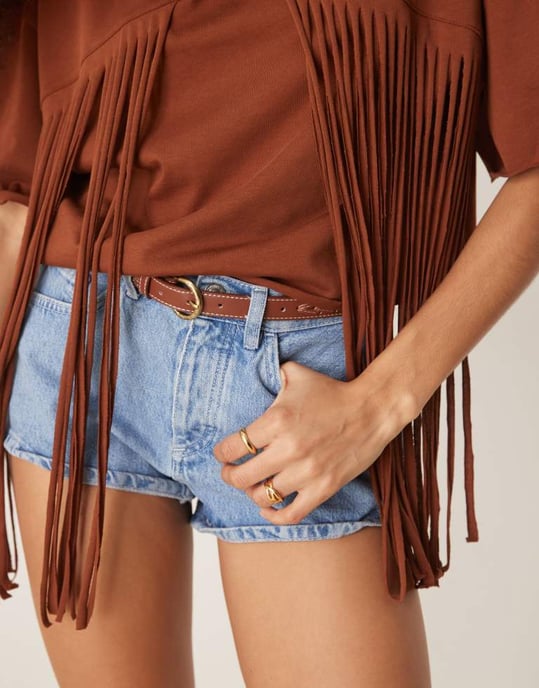 ASOS DESIGN boxig kort t-shirt med fransdetaljer i choklad - Image 3