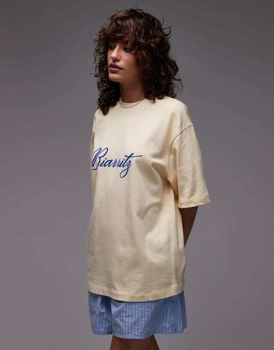 Topshop jersey Biarritz grafisk oversized t-shirt i smörkrämsgul - Image 2