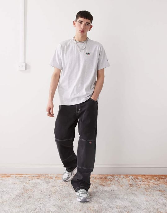 Kickers oversized t-shirt med Kickers grafik i ljusgrå melerade - Image 3