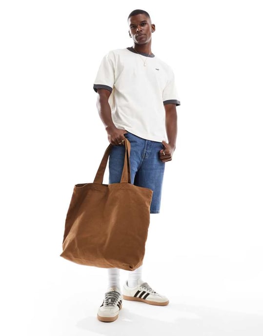 Hollister ikon tvättad boxy oversized t-shirt med kontrasterande halsöm i beige - Image 3