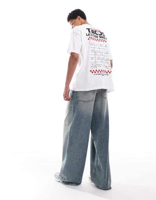 ASOS DESIGN oversized grafisk t-shirt i vit - Image 4