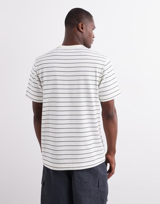 ARKET kortärmad t-shirt med ficka i vit och blå randig принт - Image 4