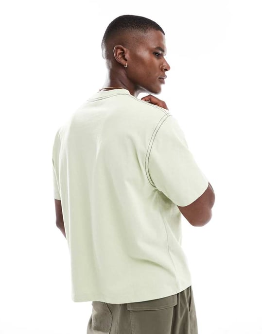 ASOS DESIGN tyngd boxig oversized t-shirt med textbroderi i tvättad grön - Image 2