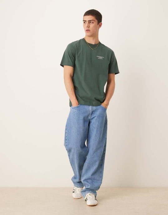 Abercrombie & Fitch tennis tryck bak klassisk t-shirt i grå - Image 2