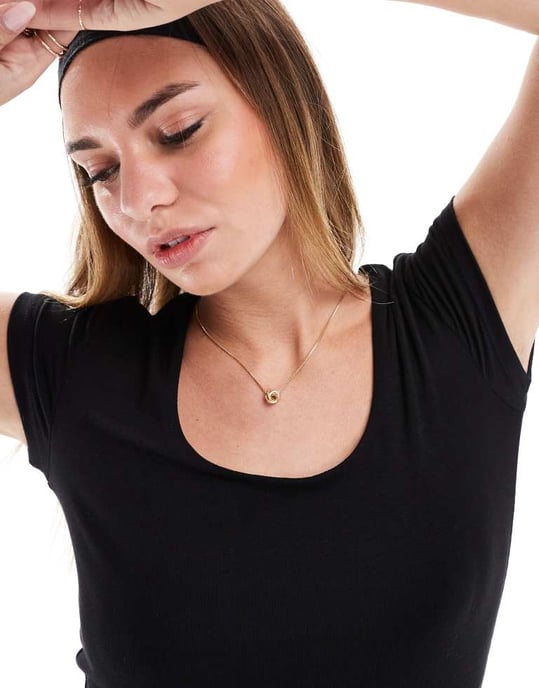 Cotton On Byron square neck short sleeve top in black - Image 4