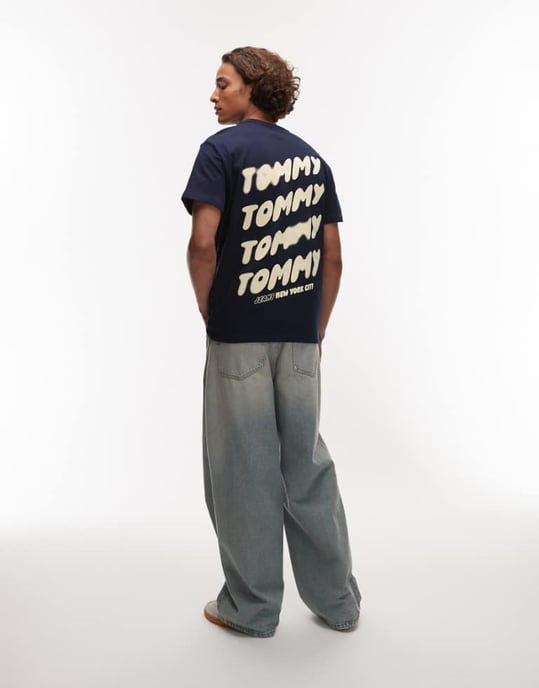 Tommy Jeans bubble back print t-shirt in navy and yellow - Image 1
