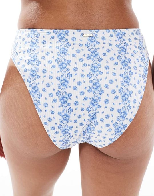 Hollister curvy hög midja trosa set i blå blommönster - Image 2