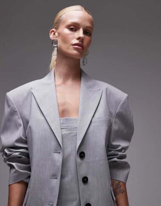 ASOS DESIGN oversize blazer-set i ljusgrå - Image 4