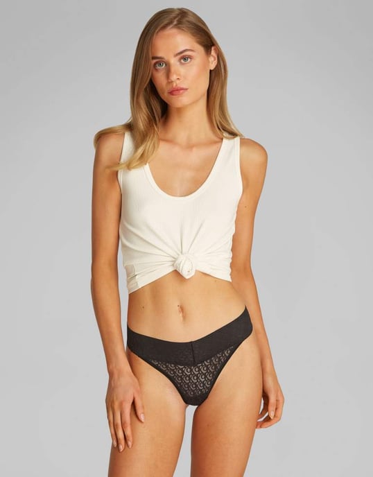 Calvin Klein Modern Lace 3-pack lågröstande stringtrosor i svart/vitt/rosa - Image 2