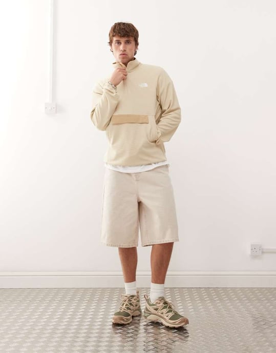 The North Face Kecha 1/4 zip packable anorak i off-white exklusiv för ASOS - Image 3