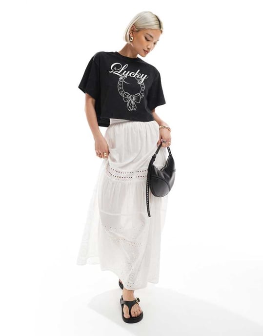 Miss Selfridge syra tvättad turban hängande vid bred kort t-shirt i svart - Image 2