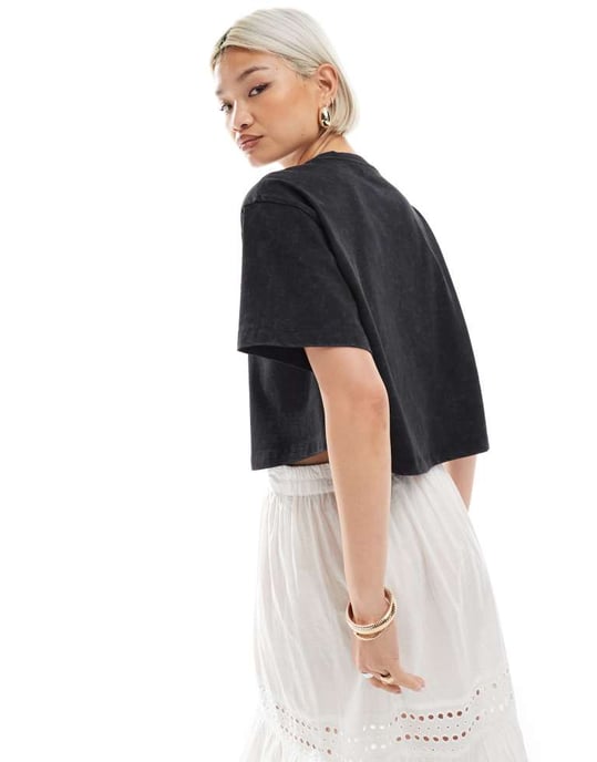 Miss Selfridge syra tvättad turban hängande vid bred kort t-shirt i svart - Image 3
