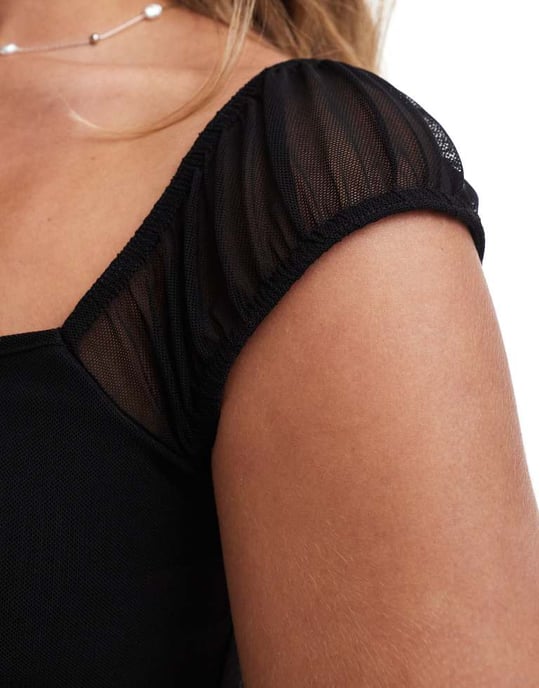 Miss Selfridge fyrkantig halsringning fodrad nät topp i svart - Image 4