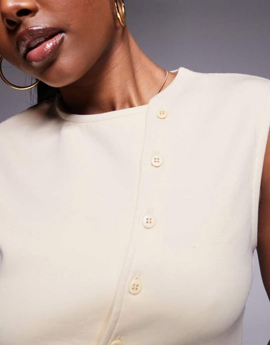 ASOS DESIGN heavyweight ponte asymmetric button through waistcoat in stone - Image 3