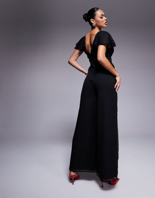 ASOS DESIGN volangärms rynkad vida byxdress i svart - Image 4