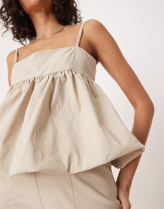 ASOS DESIGN strukturerad peplum jumpsuit i elfenben - Image 3